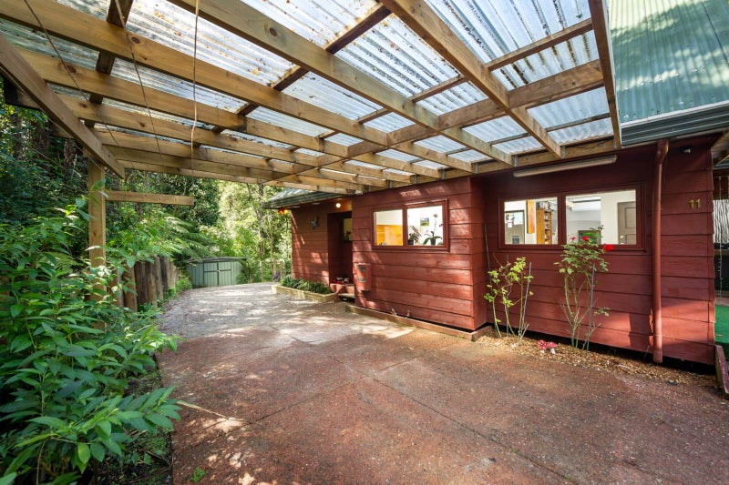 11 Caram Place, Birkenhead, Auckland - Carousel 1