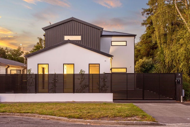 19 Hutcheson Street, Sydenham, Christchurch - Carousel 27