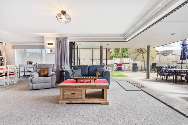 7 Lester Heights Drive, Woodhill, Whangarei - Carousel 2