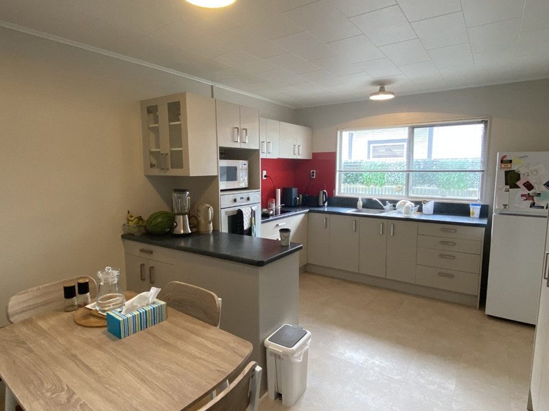 1/8 Peddie Street, TARADALE, NAPIER - Carousel 2