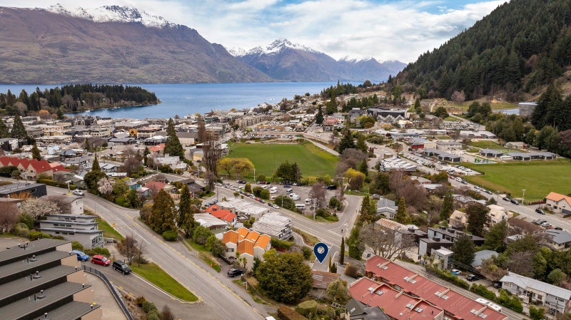 15 Boundary Street, Queenstown, Queenstown - Carousel 1