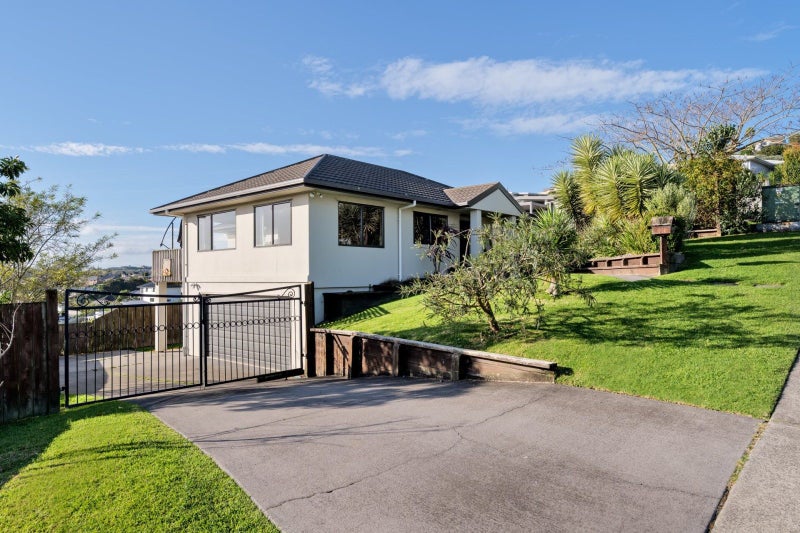 62 Orion Drive, Welcome Bay, Tauranga - Carousel 1