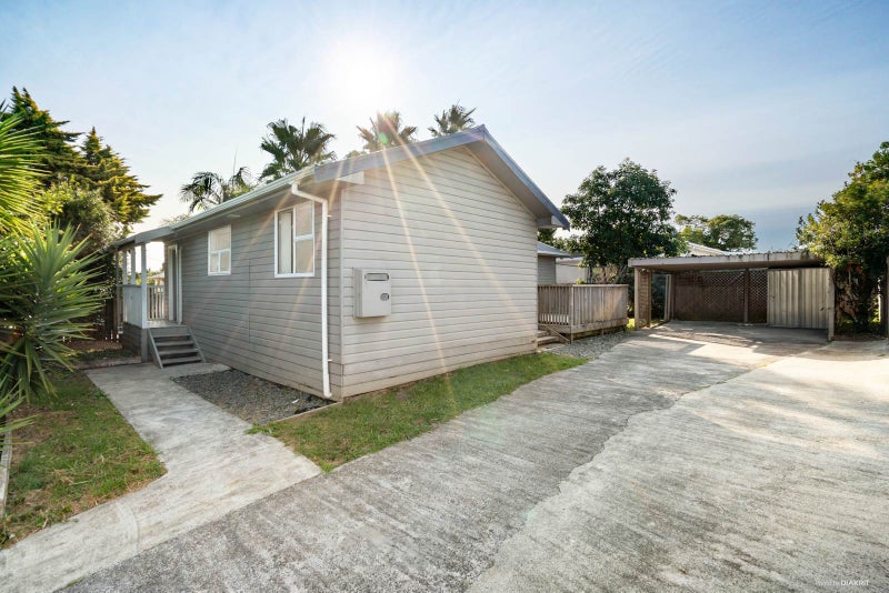 2/88 McAnnalley Street, Manurewa East, Auckland - Carousel 2