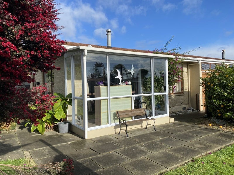 1/1 Chandler Street, Tahunanui, Nelson - Carousel 1
