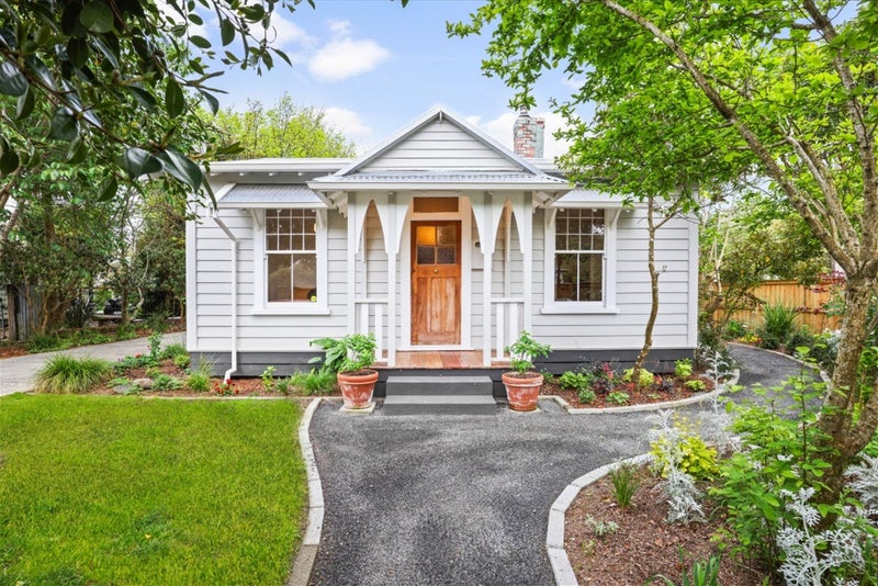 19 Weka Street, Frankton, Hamilton - Carousel 1