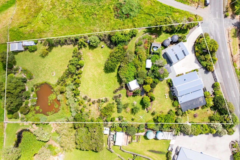 215 Valley View Road, Whangarei - Carousel 25