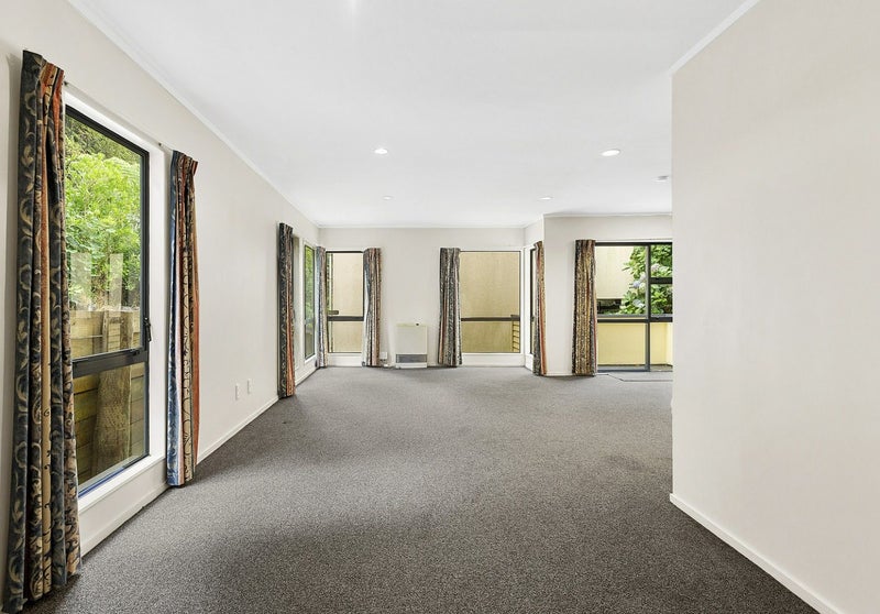 31B Clutha Avenue, Khandallah, Wellington - Carousel 2