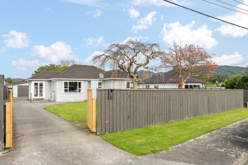 15 Ashforth Street, Wainuiomata, Lower Hutt - Carousel 2