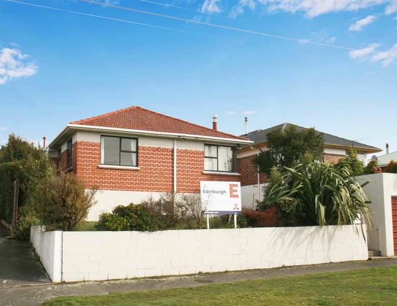 13 Cuba Street, Calton Hill, Dunedin - Carousel 1