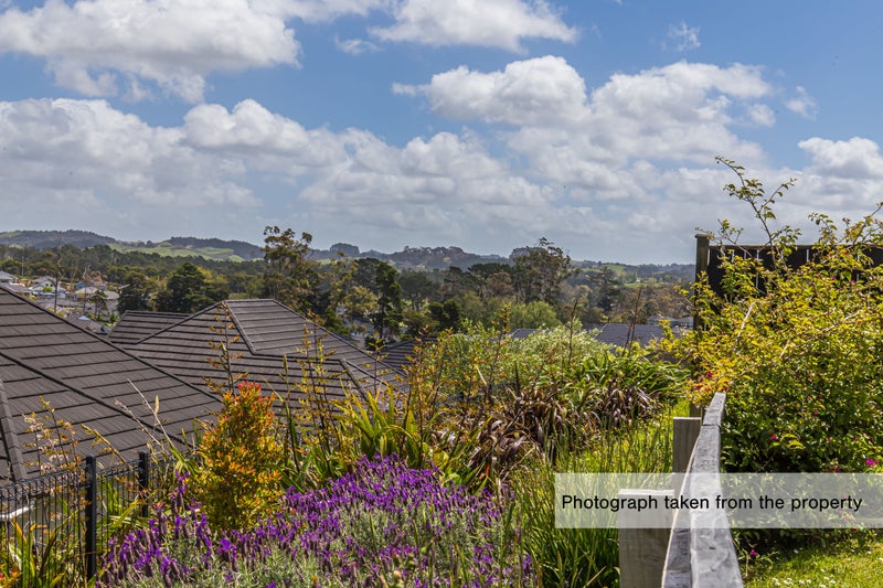 10 Wisteria Lane, Silverdale, Silverdale - Carousel 2