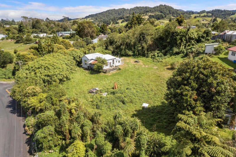 2 Abbott Road, WAIKINO, WAIHI - Carousel 12