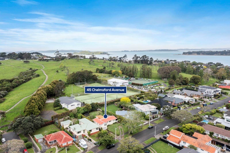 45 Chelmsford Avenue, Glendowie, Auckland - Carousel 2