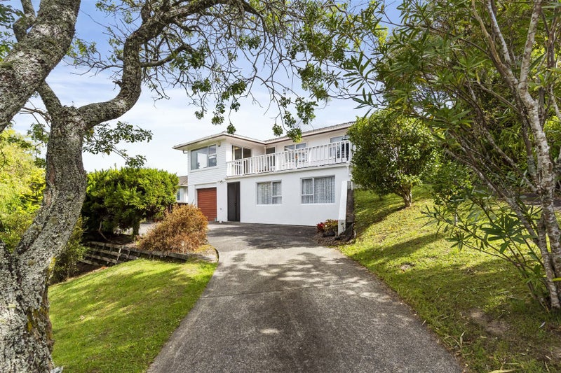 42 Juniper Road, Sunnynook, Auckland - Carousel 1
