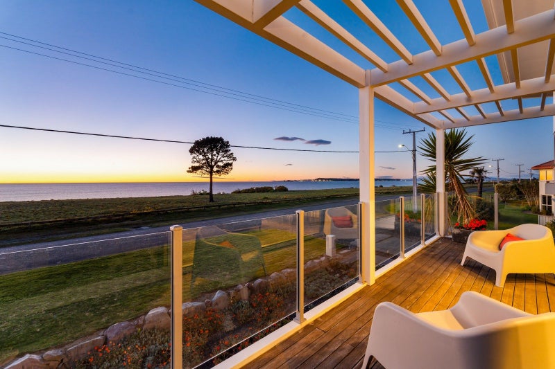 21 Le Quesne Road, Bay View, Napier - Carousel 1