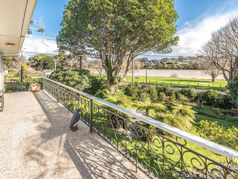 154 Anzac Parade, Whanganui East, Whanganui - Carousel 2
