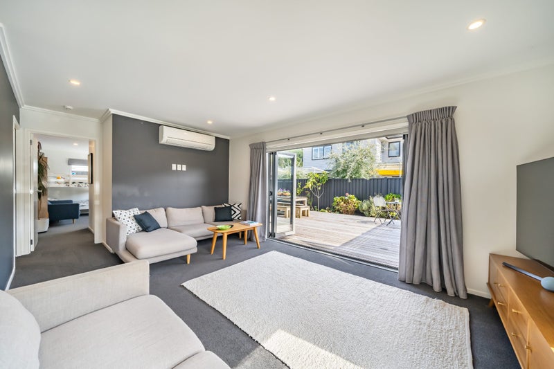 9 Chalfont Road, Silverstream, Upper Hutt - Carousel 2