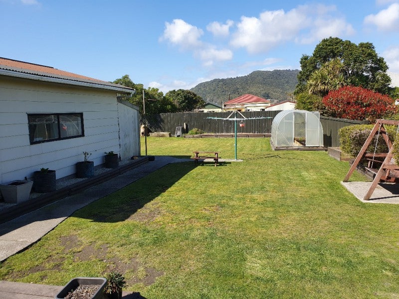 49 Doyle Street, Blaketown, Greymouth - Carousel 16