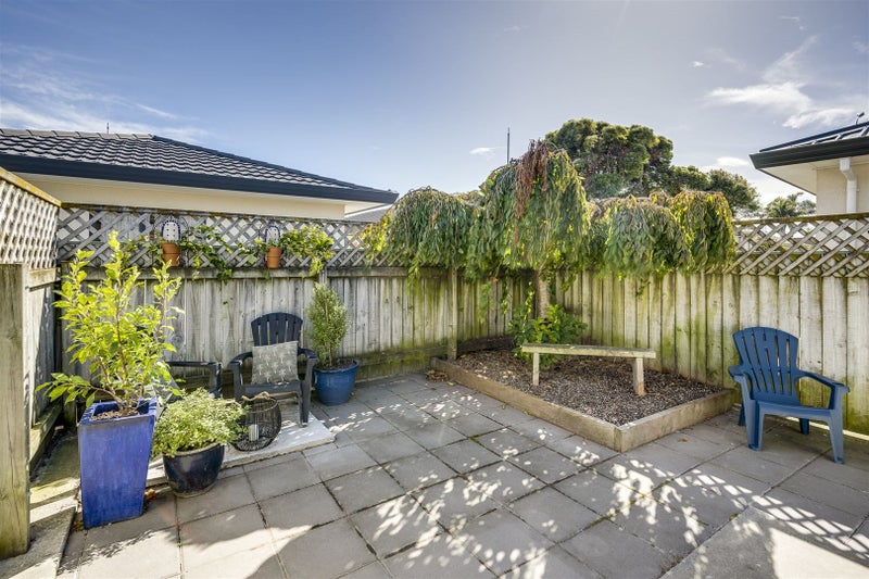 2/145 NELSON Crescent, NAPIER SOUTH, NAPIER - Carousel 15