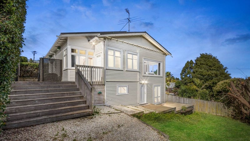24 Quadrant Road, Onehunga, Auckland - Carousel 1