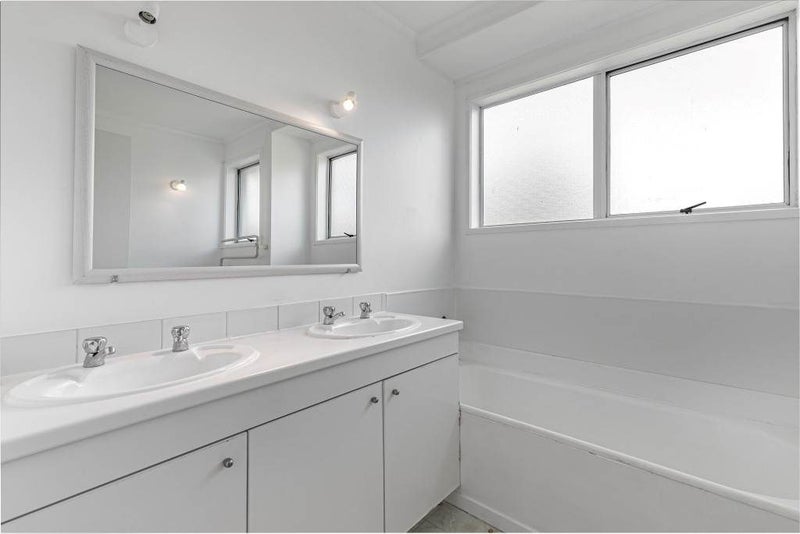 42 Hobby Avenue, Birkdale, Auckland - Carousel 12