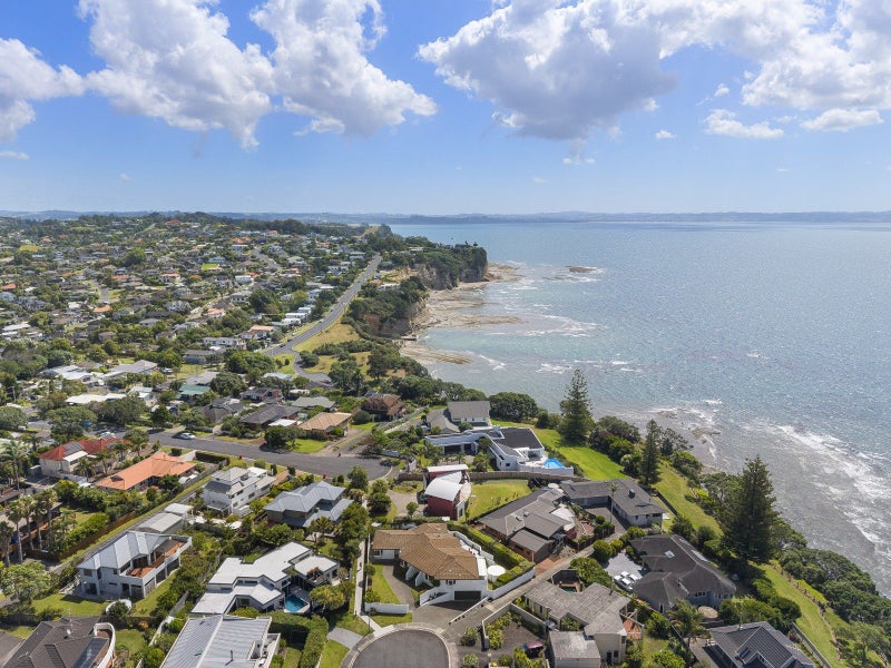 4 Pacific Parade, Army Bay, Whangaparaoa - Carousel 18