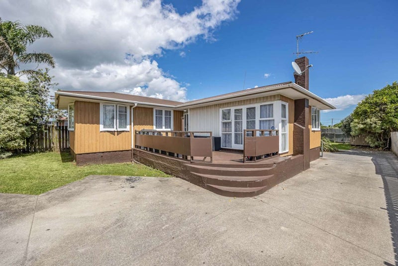 17 Dawson Road, Otara, Auckland - Carousel 1