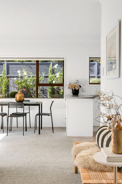 12B St Michaels Avenue, Point Chevalier, Auckland - Carousel 19