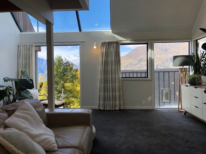 39 Arawata Terrace, Fernhill, Queenstown - Carousel 12
