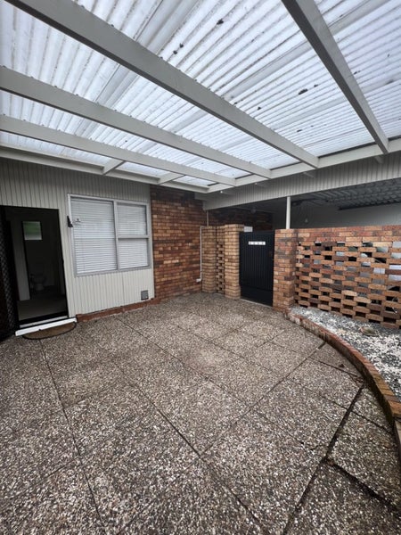 1/50 Kitchener Road, Milford, Auckland - Carousel 2