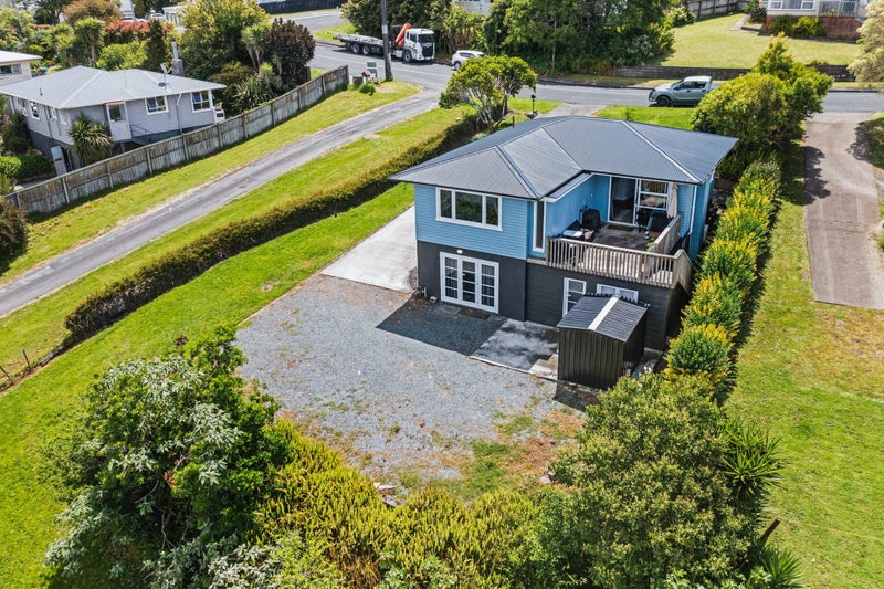 13 Ogle Crescent, Kamo, Whangarei - Carousel 2