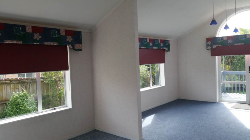 43 Burswood Drive, Burswood, Auckland - Carousel 2