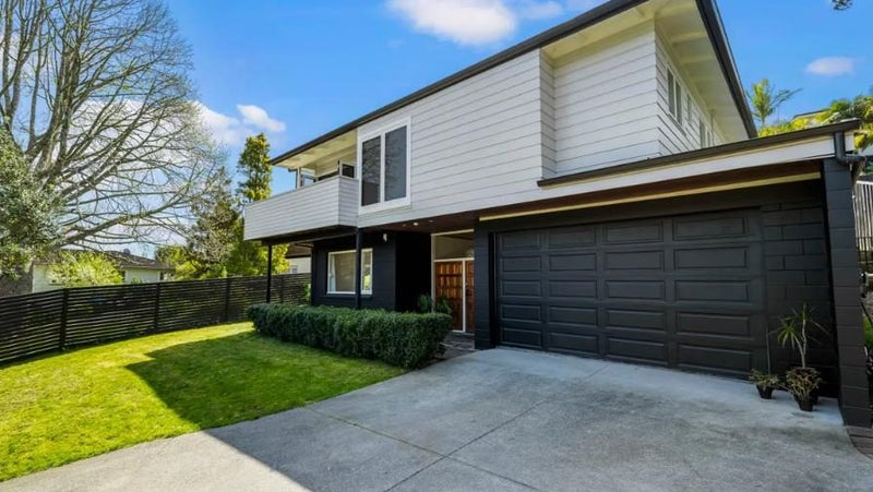 8 Berowald Place, St Heliers, Auckland - Carousel 1