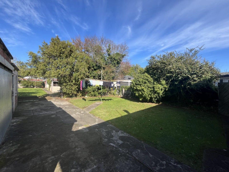 14 Burton Avenue, Whanganui East, Whanganui - Carousel 8