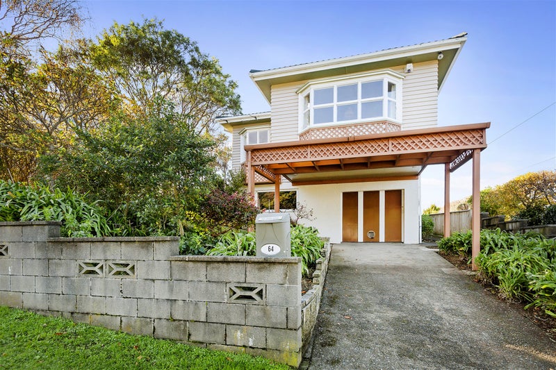 64 Larsen Crescent, Tawa, Wellington - Carousel 20