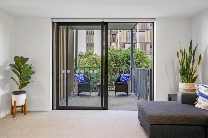 202/4 Bluegrey Avenue, Stonefields, Auckland - Carousel 2