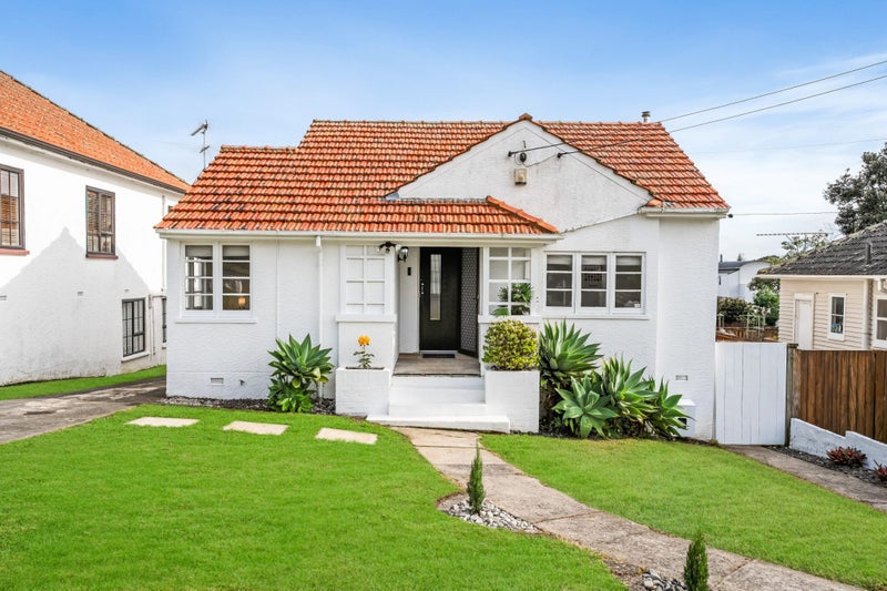 30 Eldon Road, Mount Eden, Auckland - Carousel 1