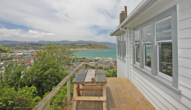 57 Carlton Street, Melrose, Wellington - Carousel 2