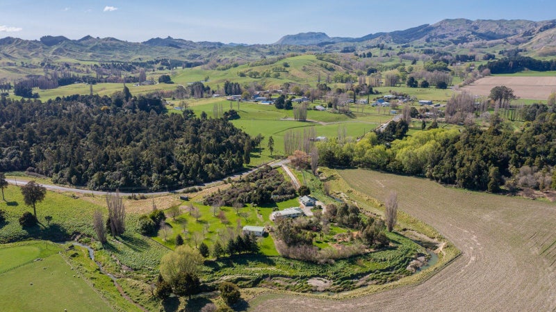 2164 Elsthorpe Road, Otane - Carousel 21