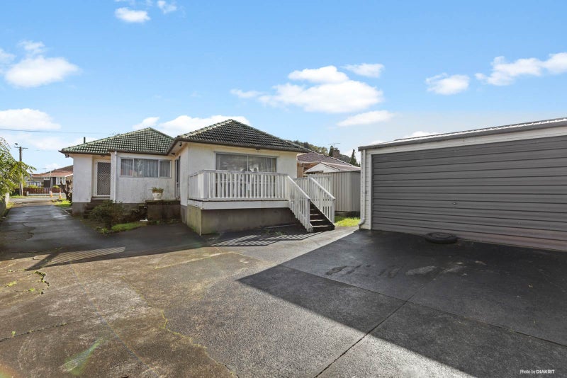 1406 Dominion Road, Mount Roskill, Auckland - Carousel 2