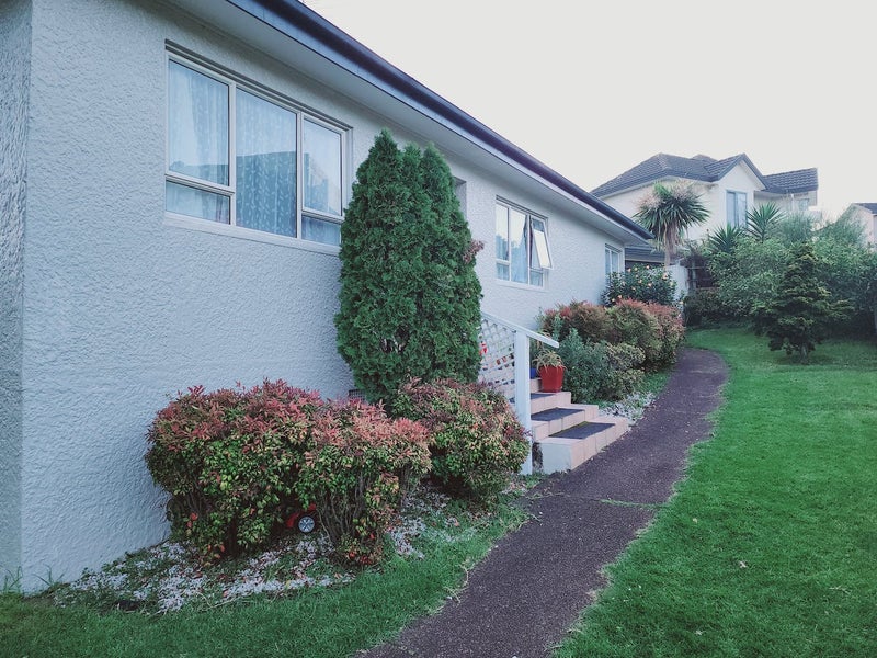 3 Aldersgate Road, Hillsborough, Auckland - Carousel 1