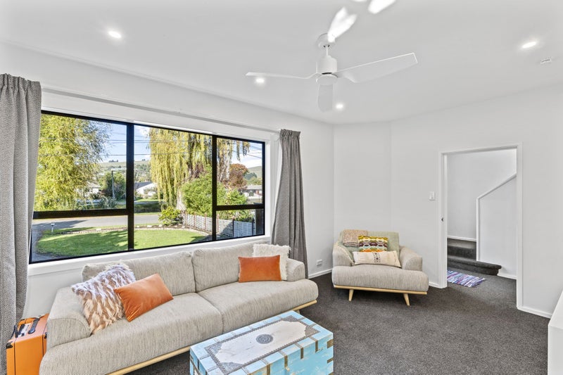 252 Riverlaw Terrace, Saint Martins, Christchurch - Carousel 2