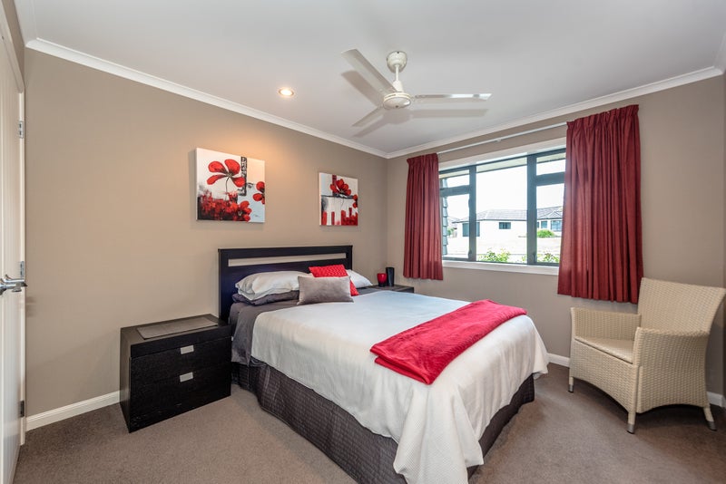 7 Oldfield Court, Huntington, Hamilton - Carousel 25