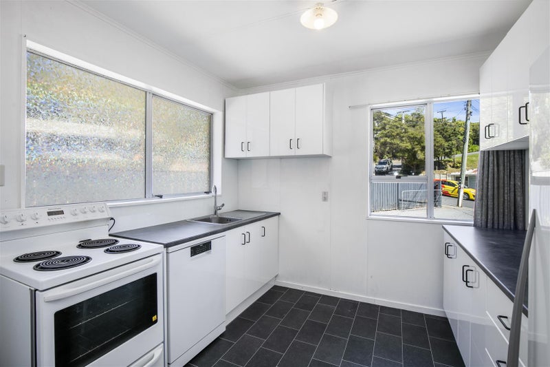 13B John Street, Stokes Valley, Lower Hutt - Carousel 2
