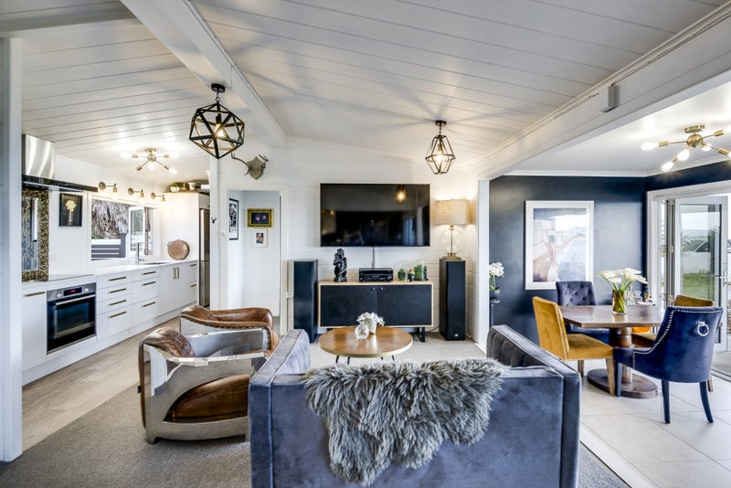 123 North Shore Road, Eskdale - Carousel 1