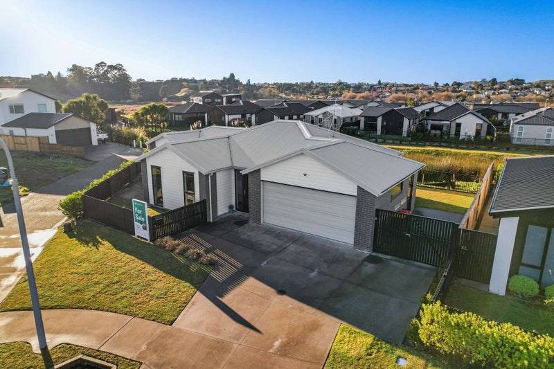 42 Hinaki Street, Poike, Tauranga - Carousel 2