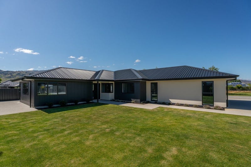 9 Pisa Moorings Road, Mount Pisa, Cromwell - Carousel 1