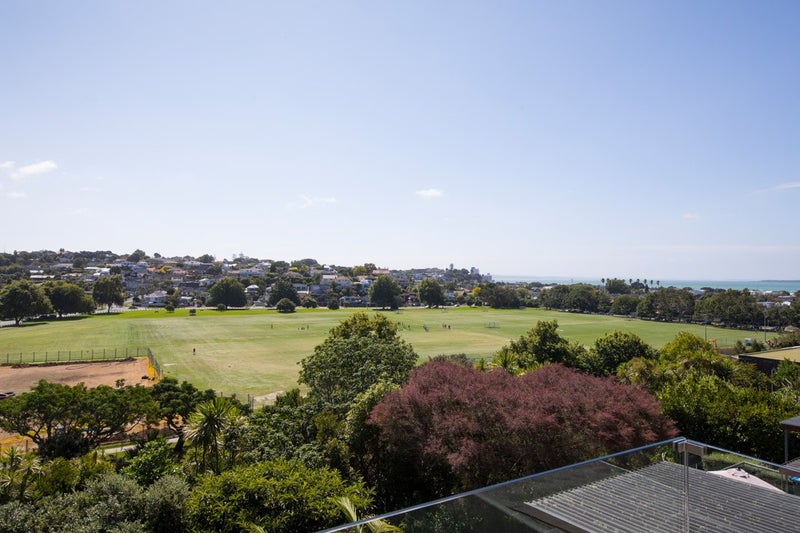 29 Allum Street, Kohimarama, Auckland - Carousel 13