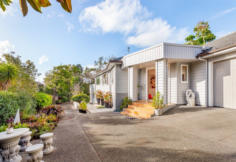 109 Beresford Street, Bayswater, Auckland - Carousel 1