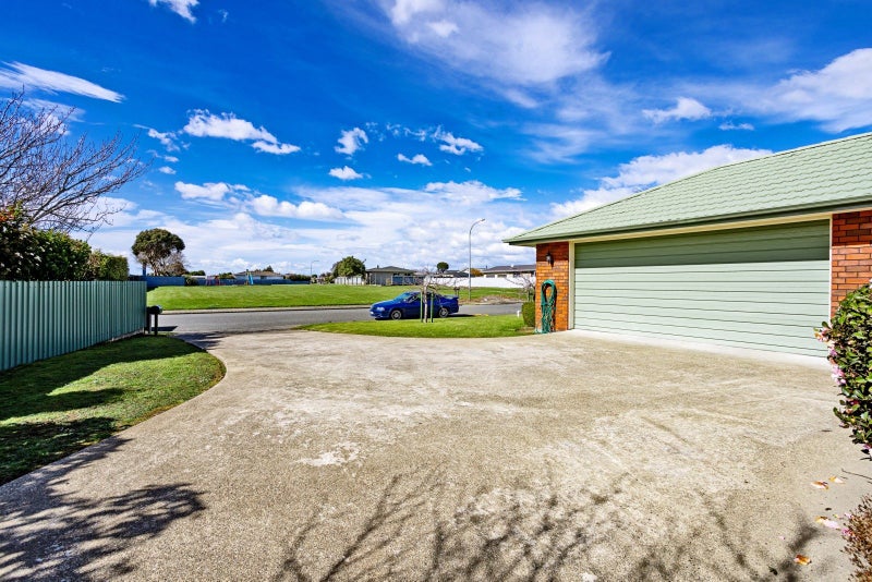 202 Paterson Street, Grasmere, Invercargill - Carousel 23