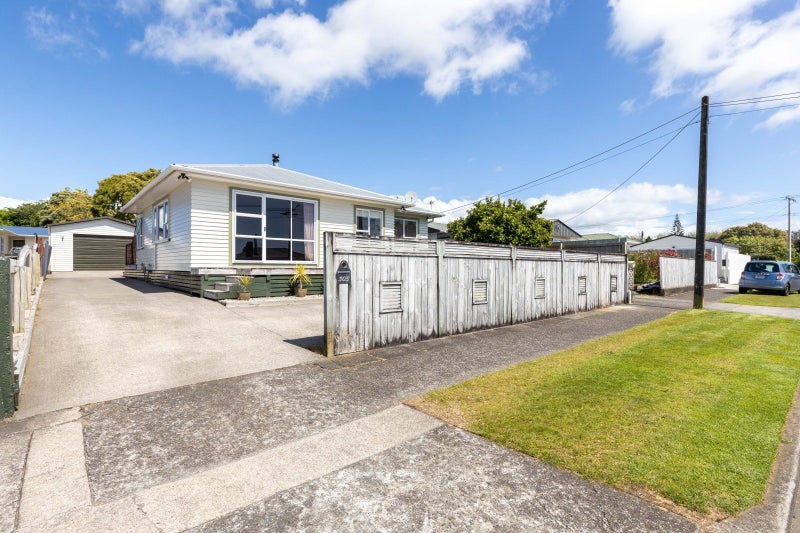 305 Frankley Road, Ferndale, New Plymouth - Carousel 1